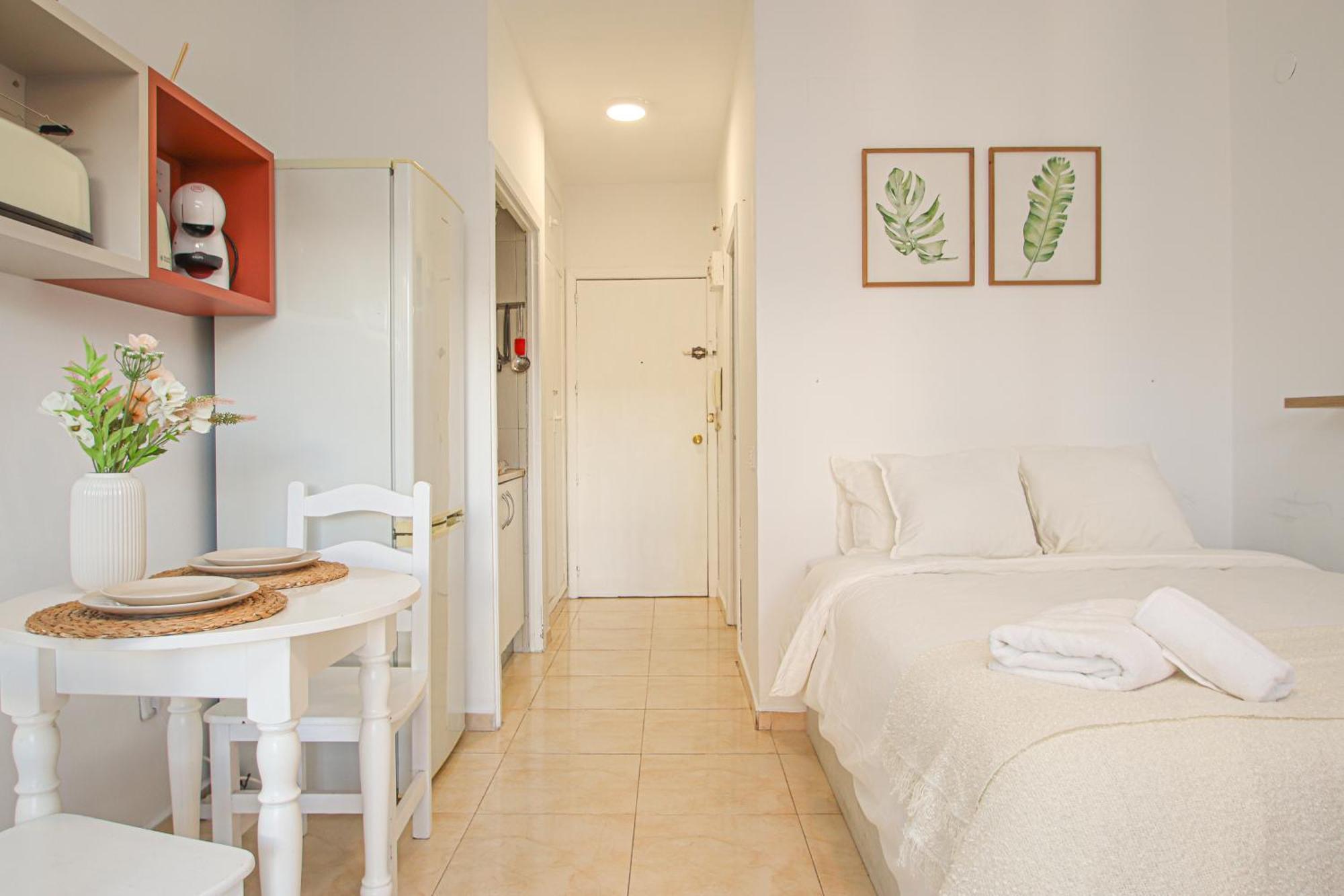 Fabulous Studio With Great Views - 15M Giralda Sevilla Eksteriør billede