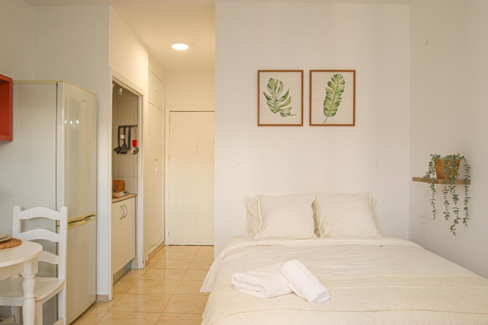 Fabulous Studio With Great Views - 15M Giralda Sevilla Eksteriør billede